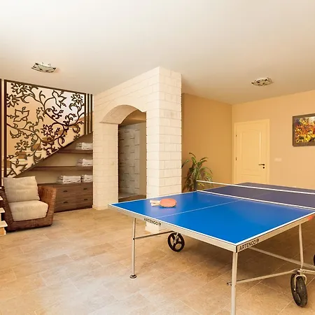 Coral Luxury Villas Marie